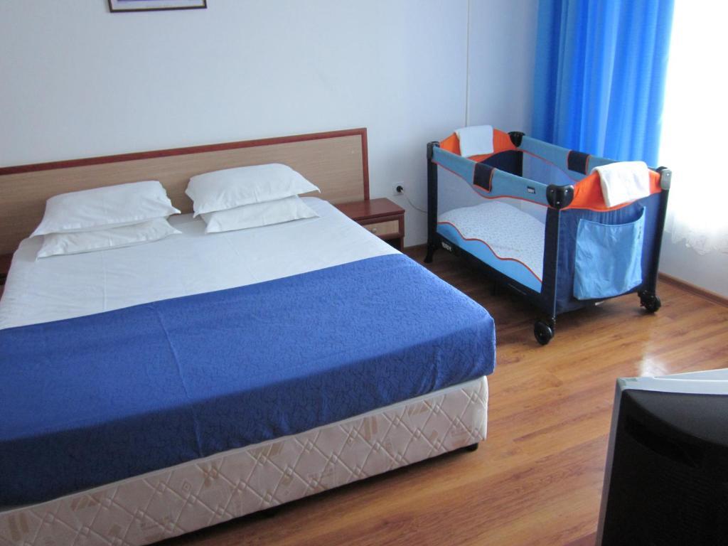 Albatros 2 Family Hotel Kiten  Room photo